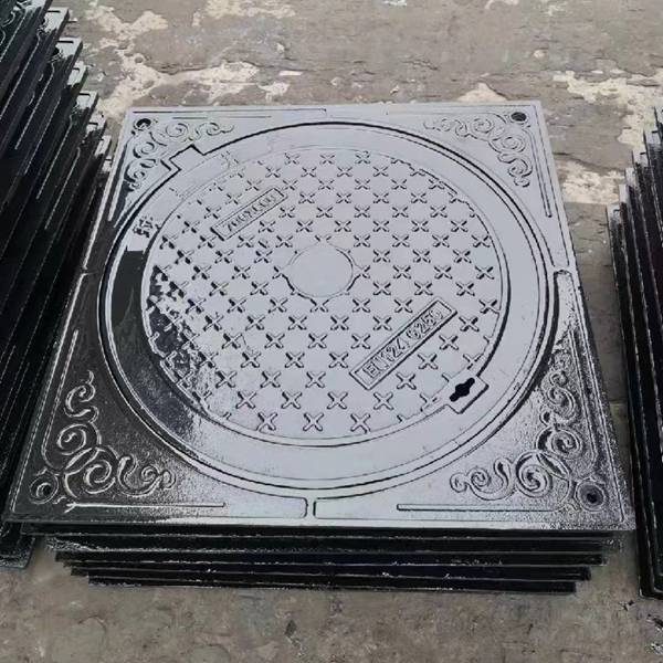 外方内圆铸铁井盖